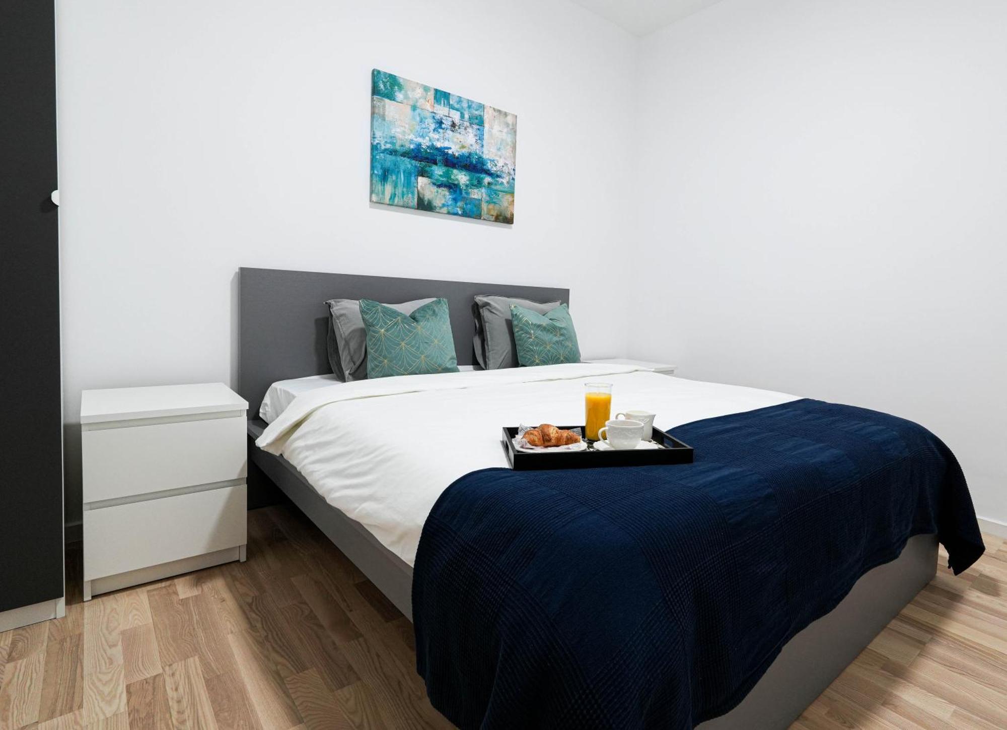 Gabi - Chic Apt With Parking Close To Veranda Mall Bucarest Esterno foto