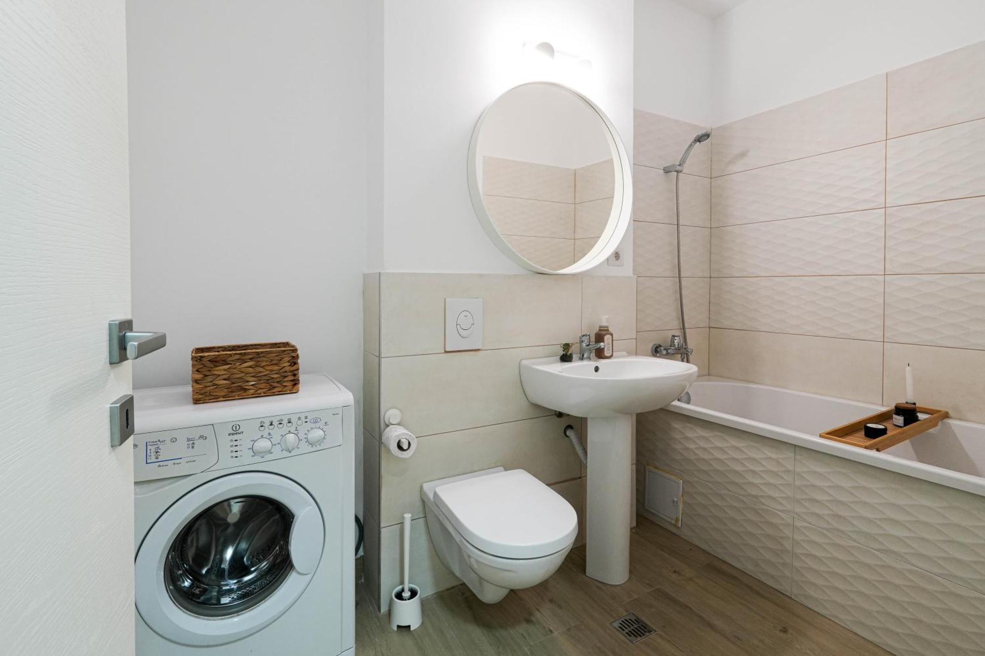 Gabi - Chic Apt With Parking Close To Veranda Mall Bucarest Esterno foto