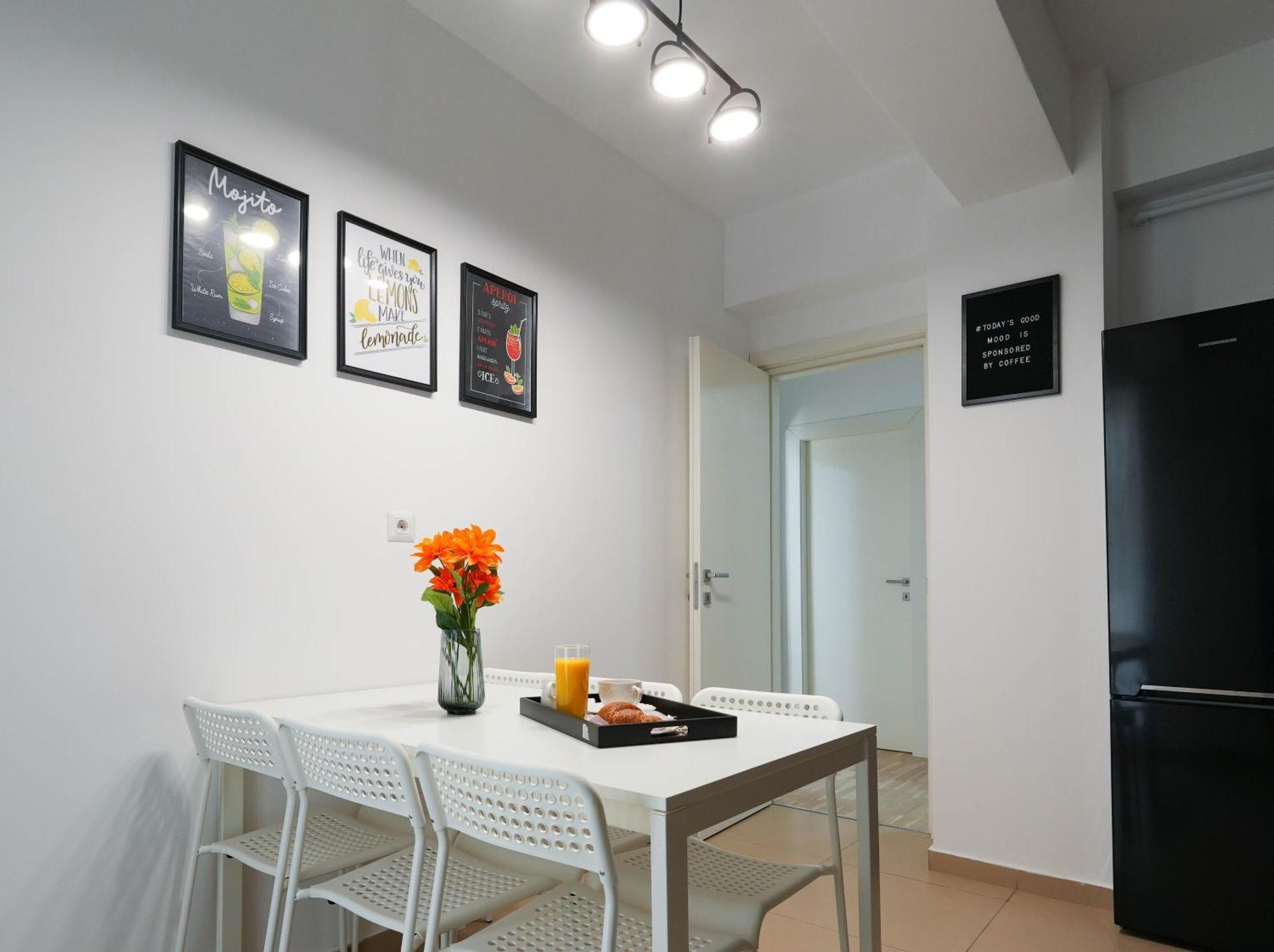 Gabi - Chic Apt With Parking Close To Veranda Mall Bucarest Esterno foto